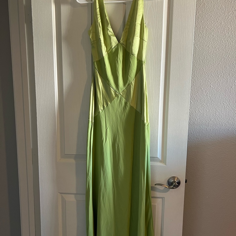 Selfie Leslie Lime Green Midi Dress